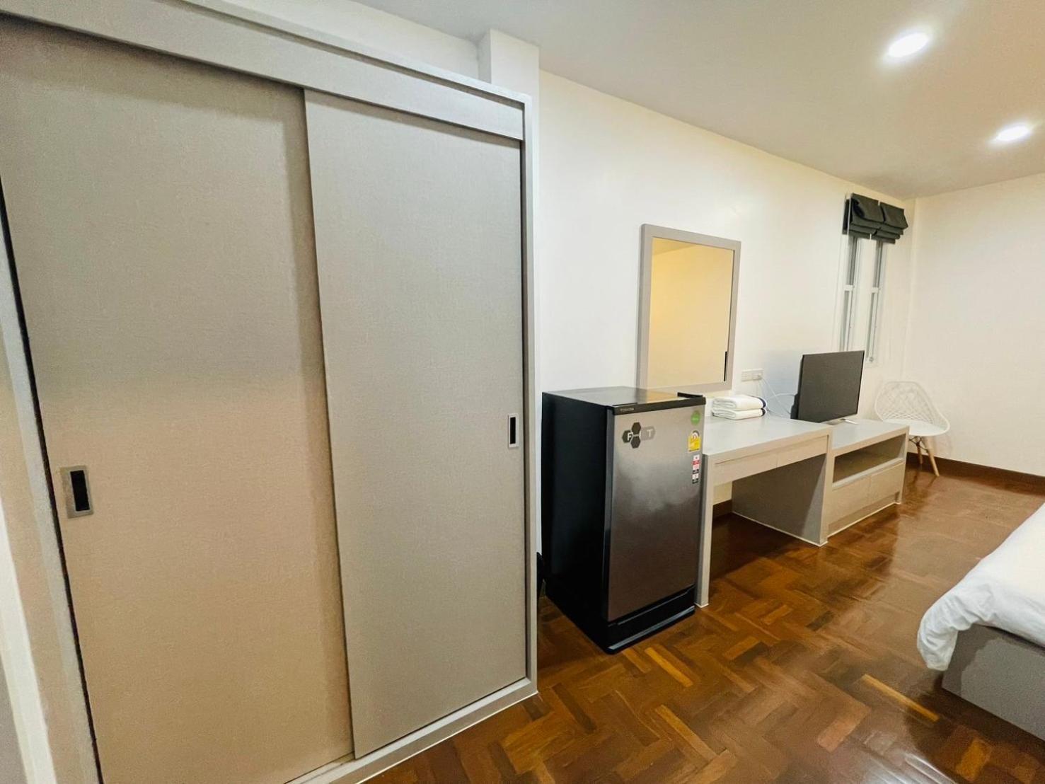 Hada House Apartment Bangkok Exterior photo