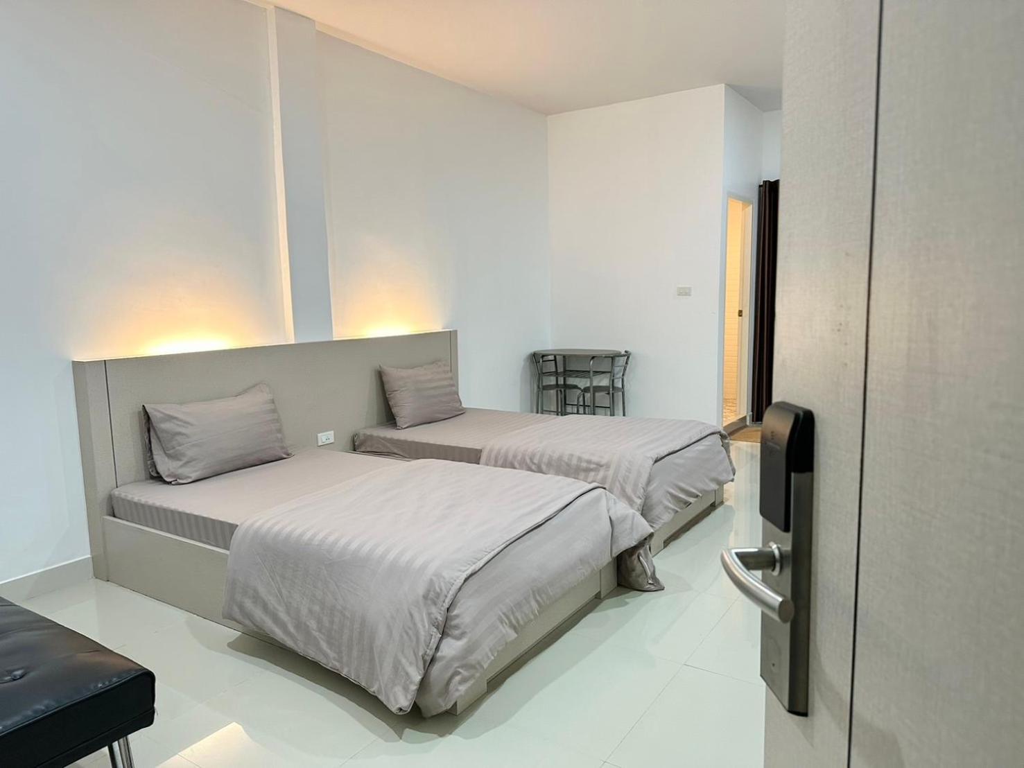 Hada House Apartment Bangkok Exterior photo