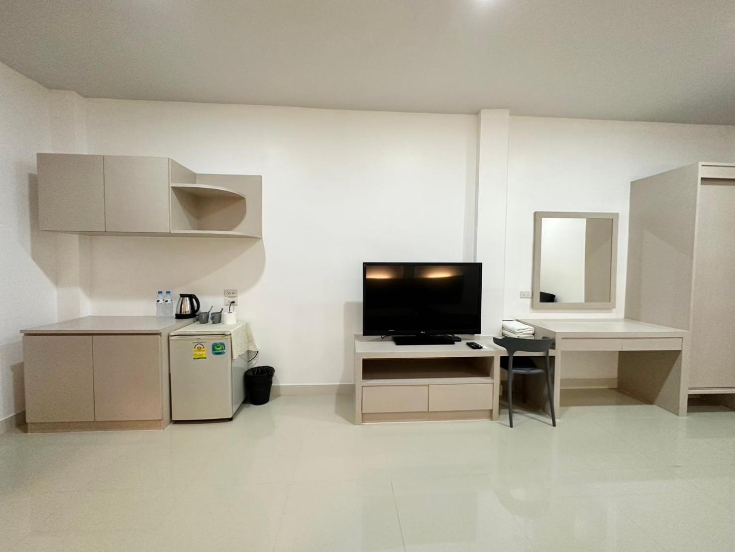 Hada House Apartment Bangkok Exterior photo