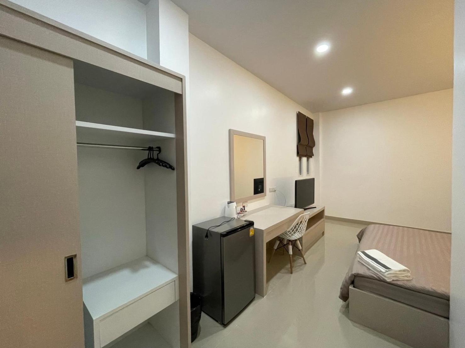 Hada House Apartment Bangkok Exterior photo